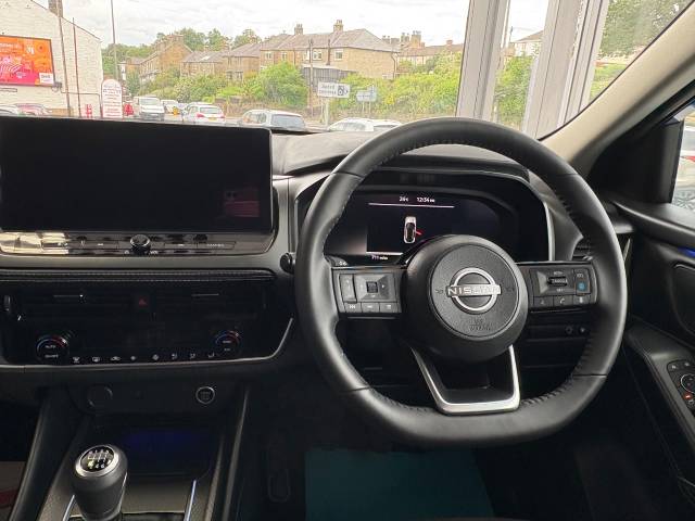 2025 Nissan Qashqai 1.3 DiG-T MH N-Connecta 5dr