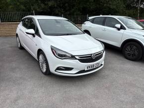 VAUXHALL ASTRA 2018 (68) at Ron Lee Ltd Halifax
