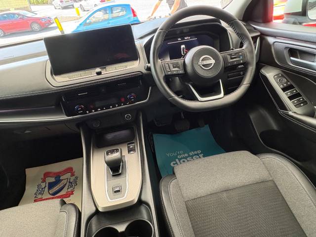 2025 Nissan Qashqai 1.3 DiG-T MH 158 N-Connecta 5dr Xtronic