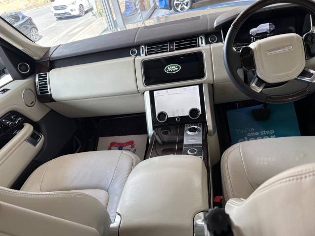 2019 Land Rover Range Rover 2.0 P400e Autobiography 4dr Auto