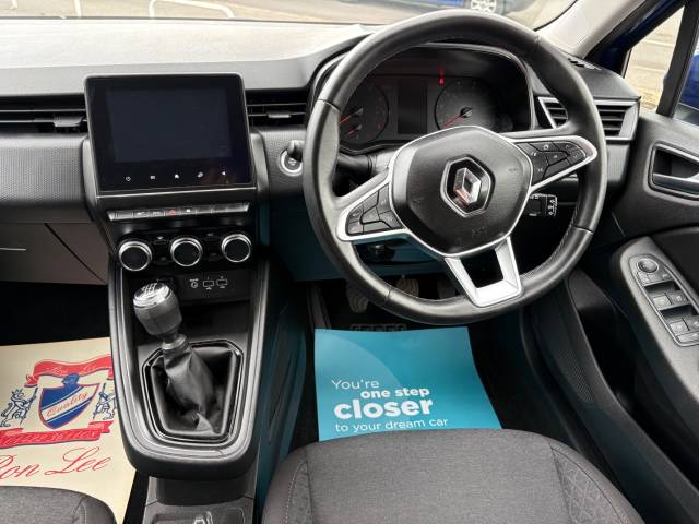 2022 Renault Clio 1.0 TCe 90 Iconic Edition 5dr